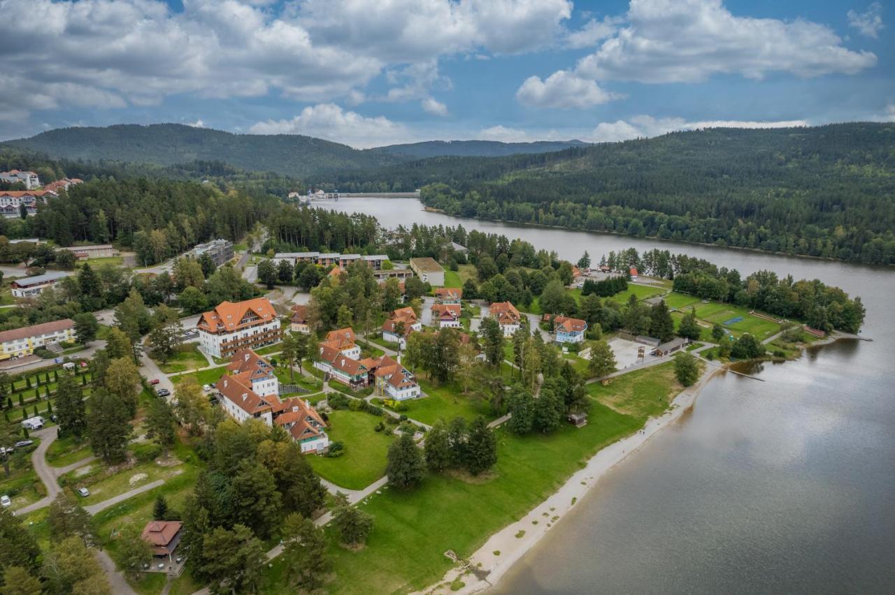Luxury Apartman Lipno 伏尔塔瓦河畔利普诺 外观 照片